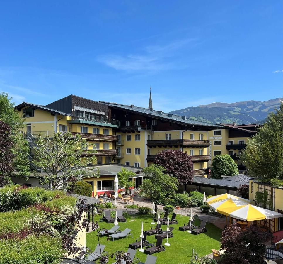 Der Schütthof 3*